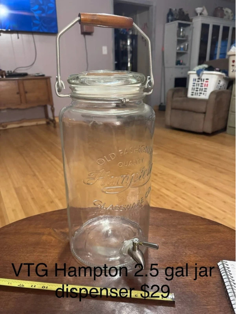 Vintage Hampton 2.5 gal jar dispenser